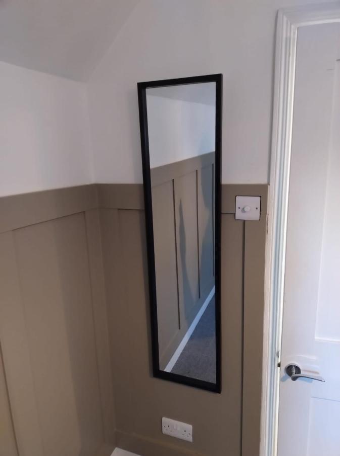 Stylish 2 Bedroom Cottage, Close To Town Centre Γουόρδινγκ Εξωτερικό φωτογραφία